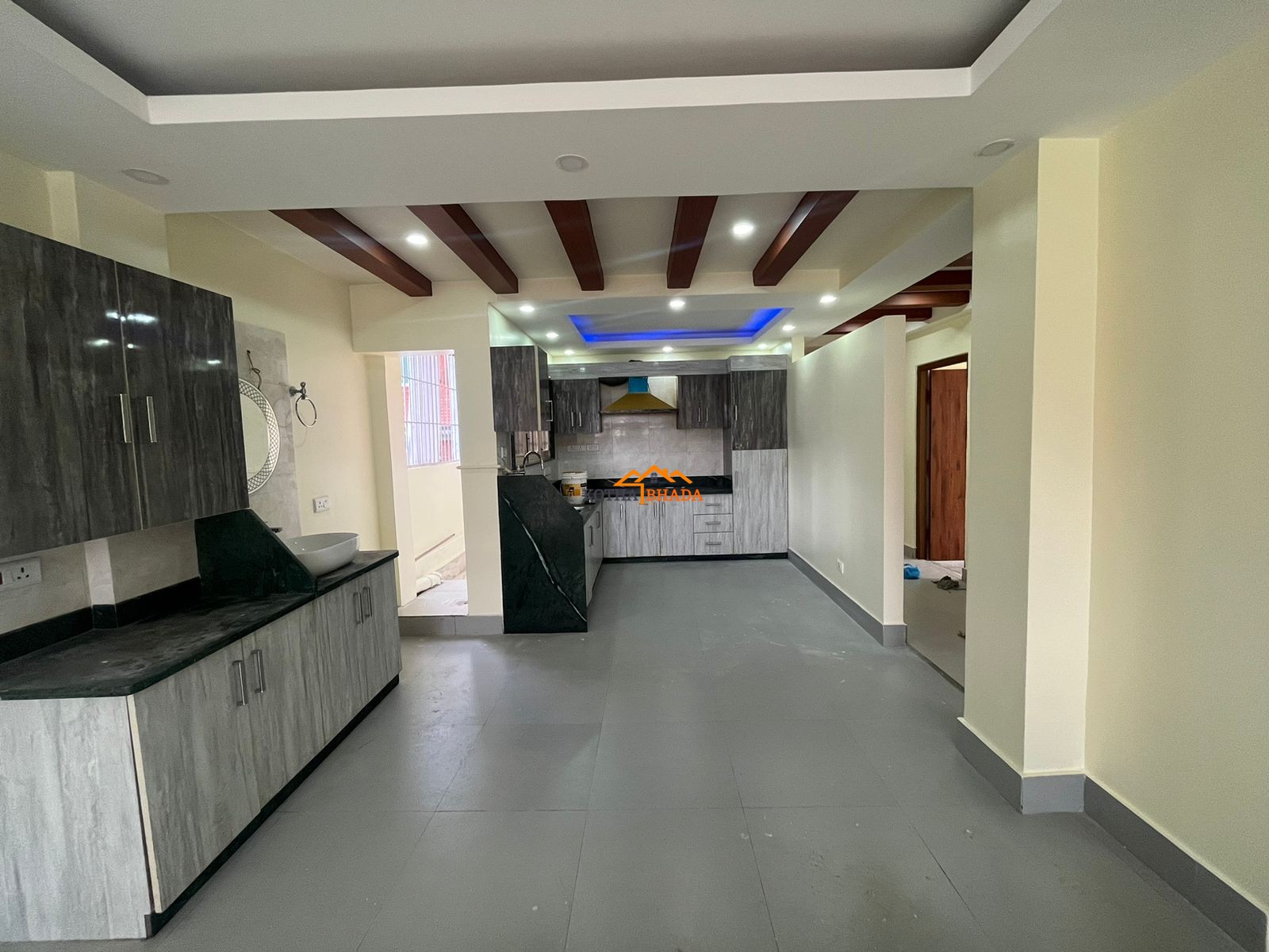 Flat For Rent in Kalopul